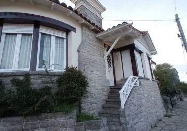 Casa para Jovenes en Playa Grande